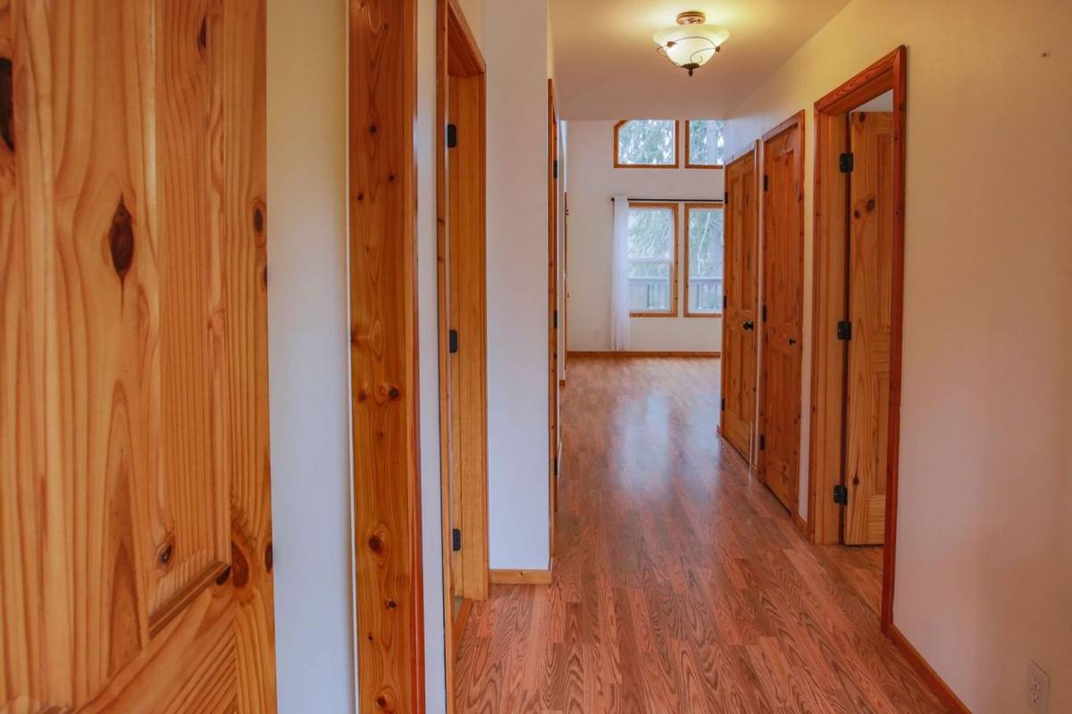 House for rent at 1130 Honeymoon Lake Dr, Greenbank, WA 98253