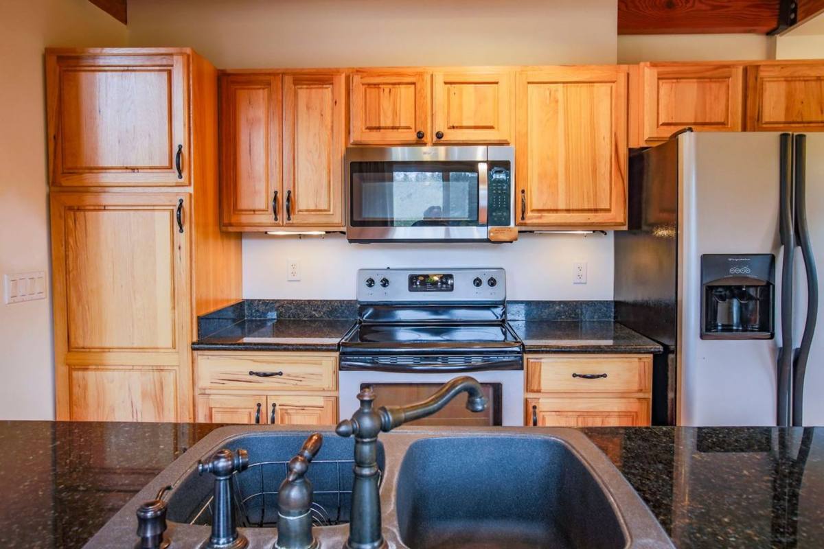 House for rent at 1130 Honeymoon Lake Dr, Greenbank, WA 98253