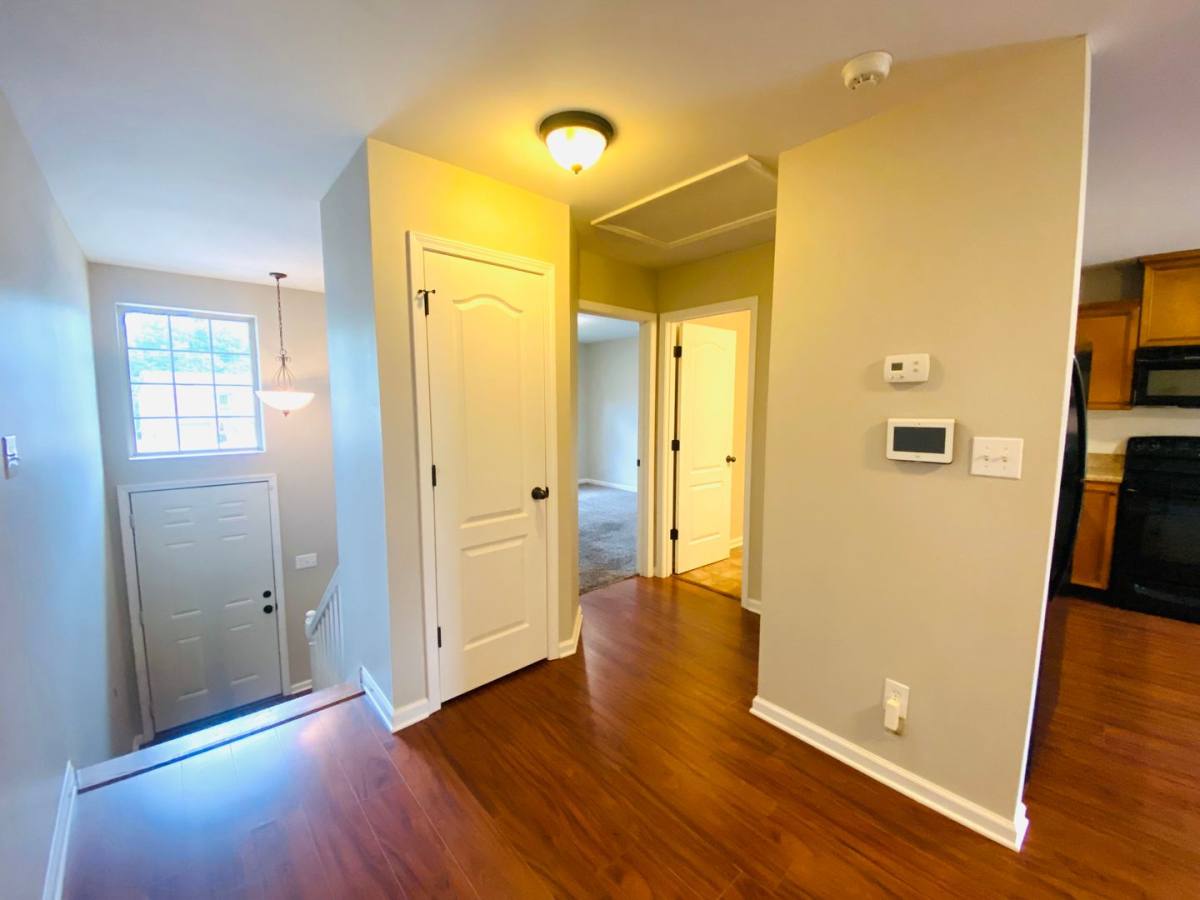Apartment for rent at 1728 Thistlewood Dr, Clarksville, TN 37042