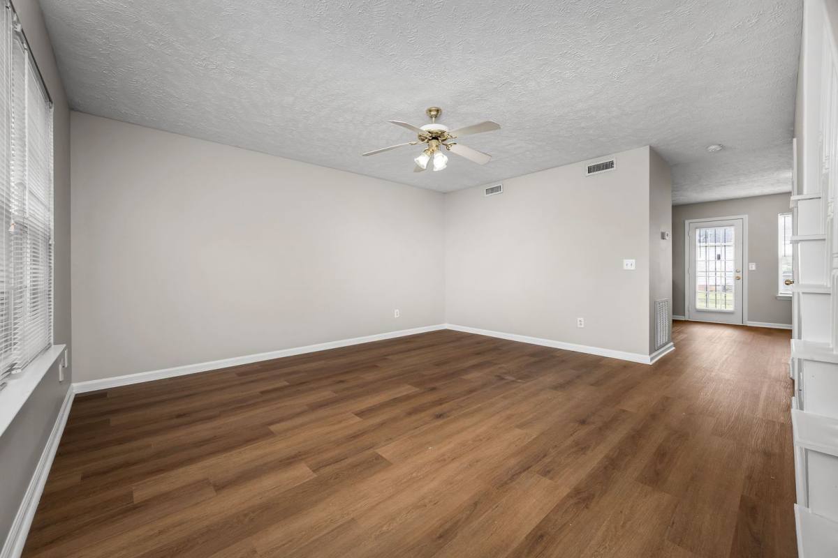 Townhouse for rent at 2312 Willowbrook Dr, Murfreesboro, TN 37130