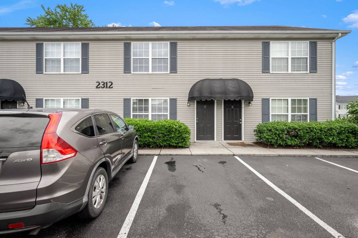 Townhouse for rent at 2312 Willowbrook Dr, Murfreesboro, TN 37130