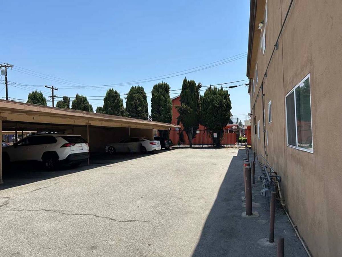 Apartment for rent at 9815 & 9817 Imperial Highway, Downey, CA 90242