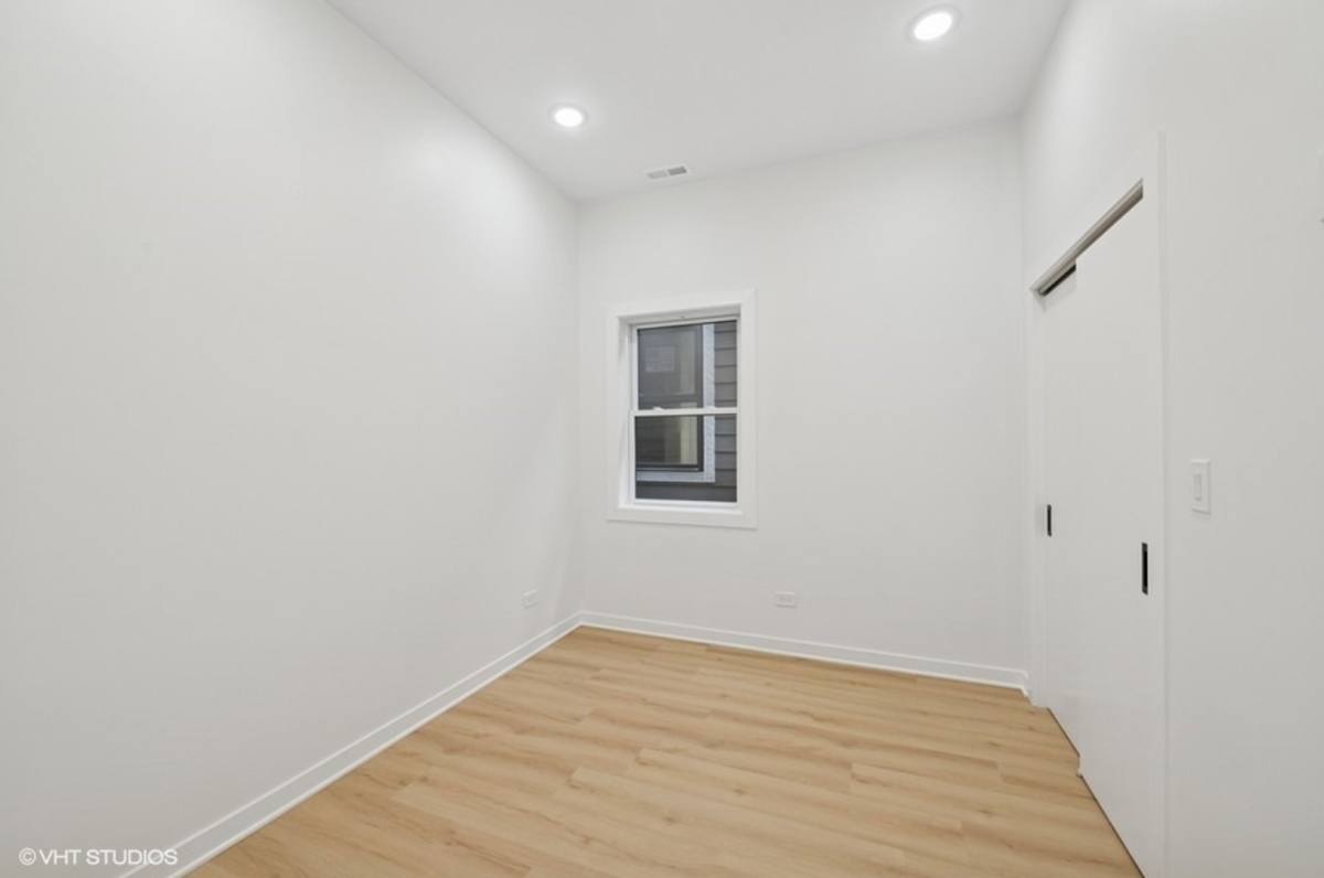 Apartment for rent at 1052 N Central Park Ave, Chicago, IL 60651