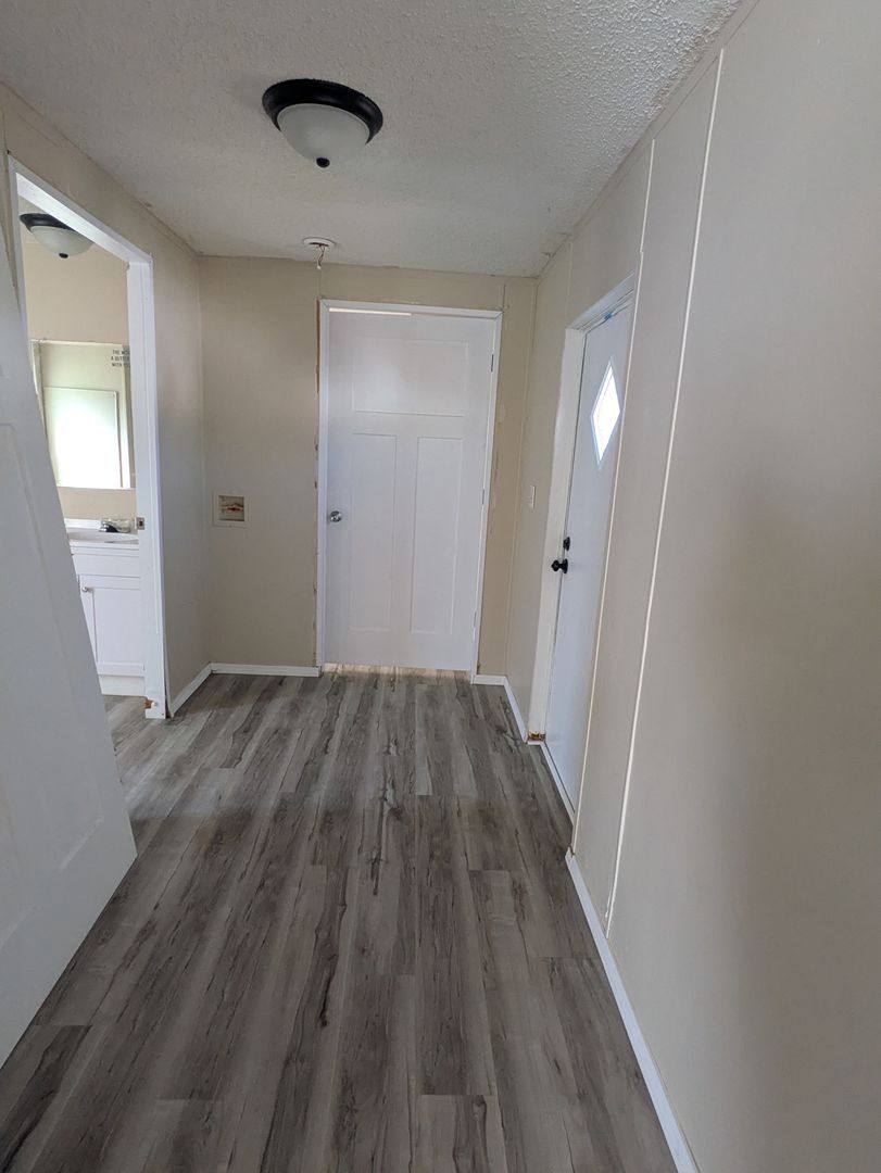 Apartment for rent at 5030 Easy St, Bonne Terre, MO 63628