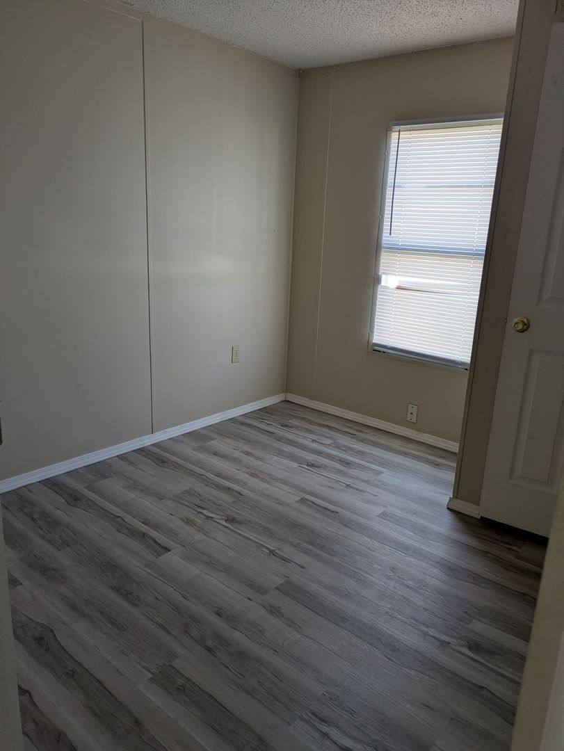 Apartment for rent at 5030 Easy St, Bonne Terre, MO 63628