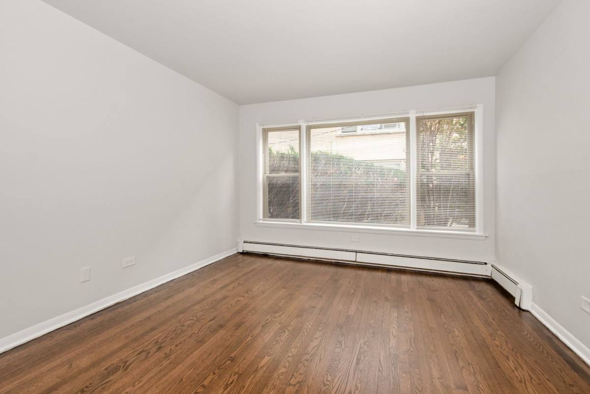 Apartment for rent at 9001-07 S Cottage Grove Ave, Chicago, IL 60619