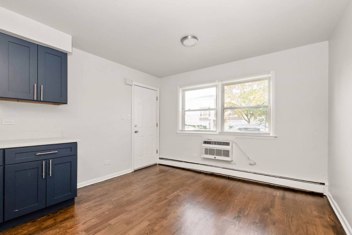 Apartment for rent at 9001-07 S Cottage Grove Ave, Chicago, IL 60619