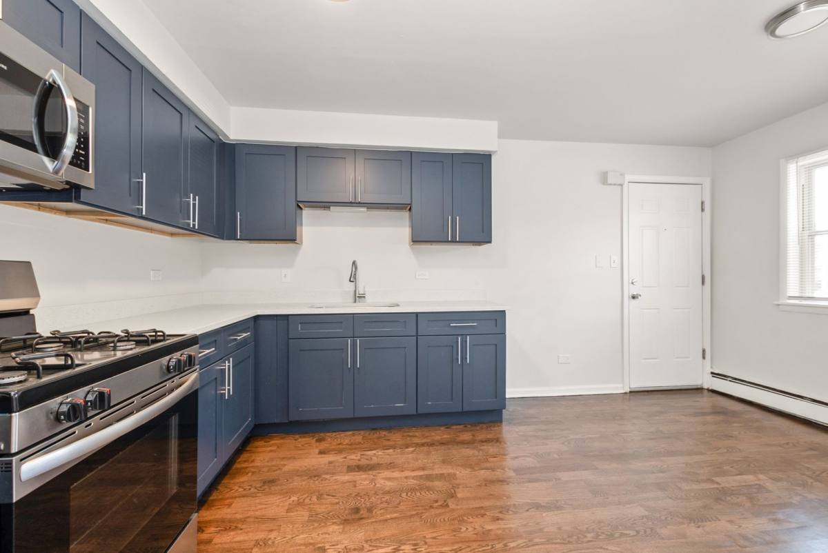 Apartment for rent at 9001-07 S Cottage Grove Ave, Chicago, IL 60619