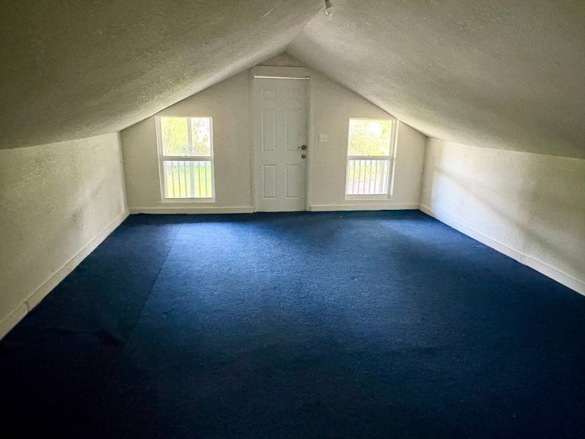 Townhouse for rent at 624 S 12th St, Fort Pierce, FL 34950
