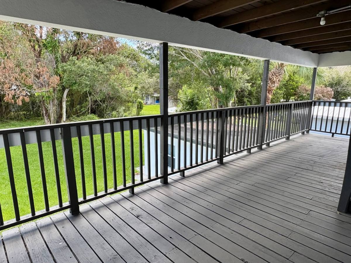 Townhouse for rent at 624 S 12th St, Fort Pierce, FL 34950