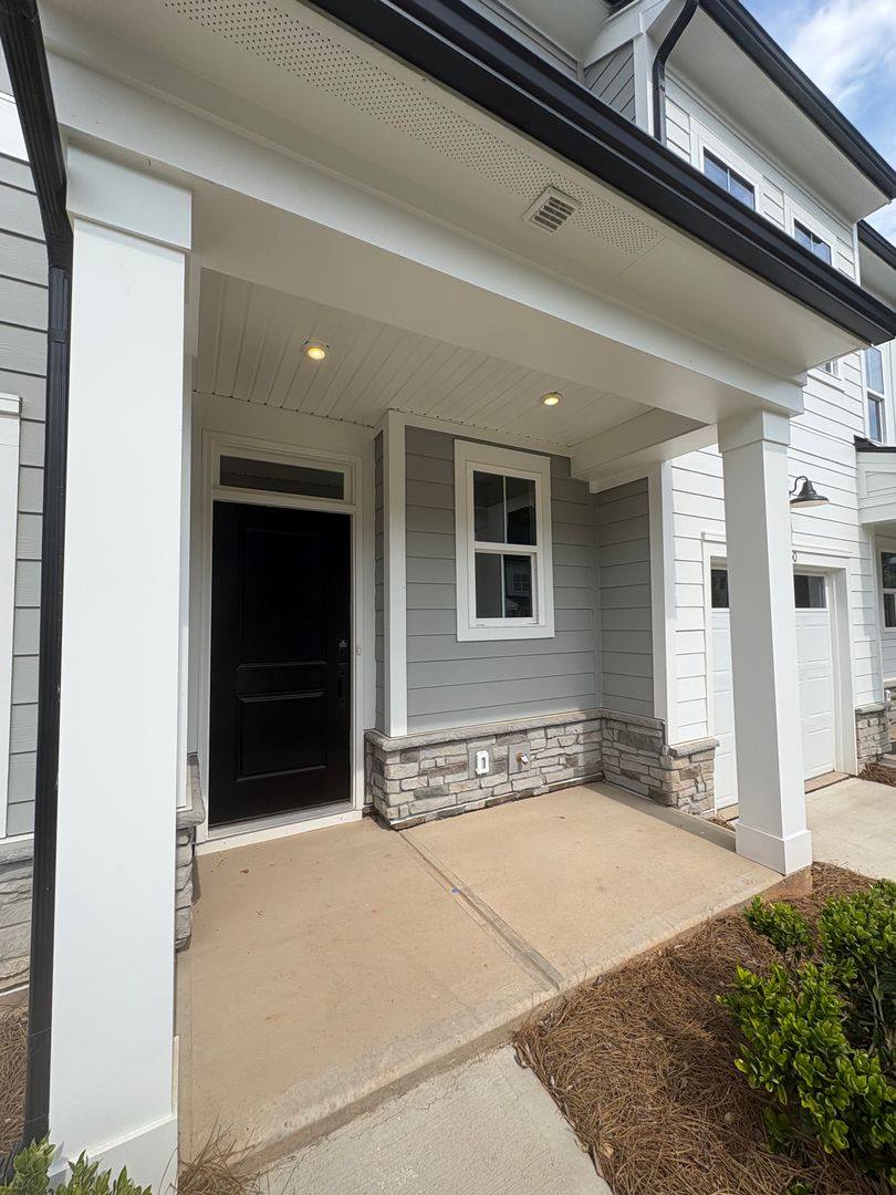Townhouse for rent at 3054 Finchborough Court, Charlotte, NC 28269
