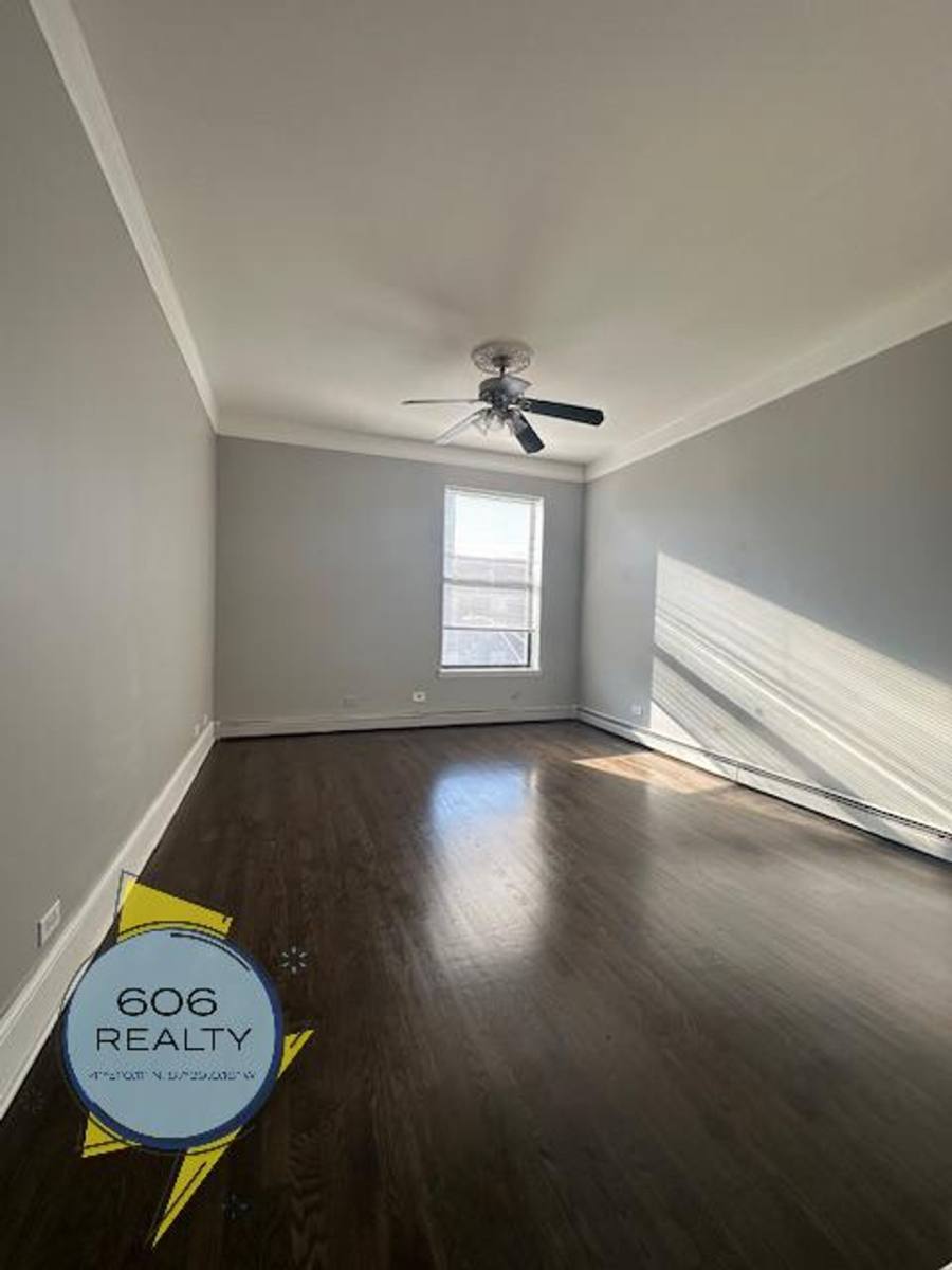 Apartment for rent at 5850-58 S King Dr, Chicago, IL 60637