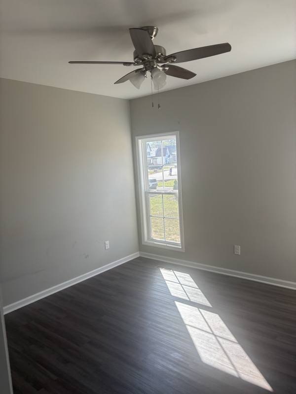 House for rent at 221 Cherokee Dr, Lafayette, TN 37083