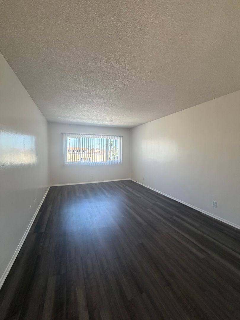 Apartment for rent at 1755 E 3rd St, Long Beach, CA 90802