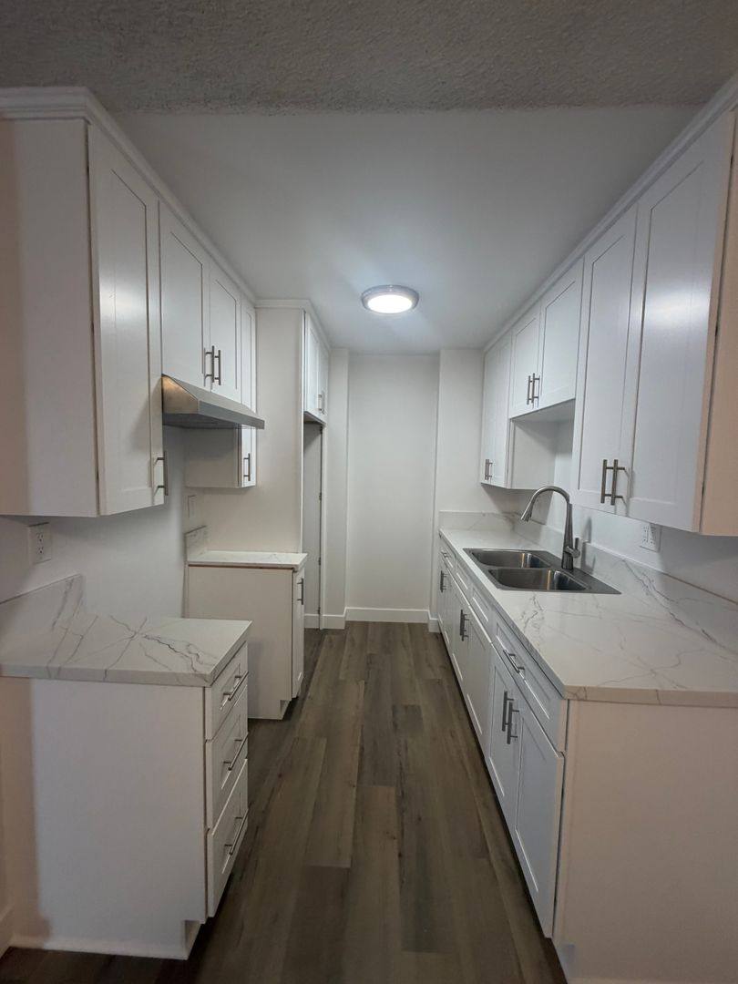 Apartment for rent at 2840 Mariquita St, Long Beach, CA 90803