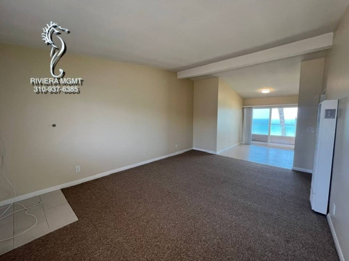 Apartment for rent at 1708 Esplanade, Redondo Beach, CA 90277