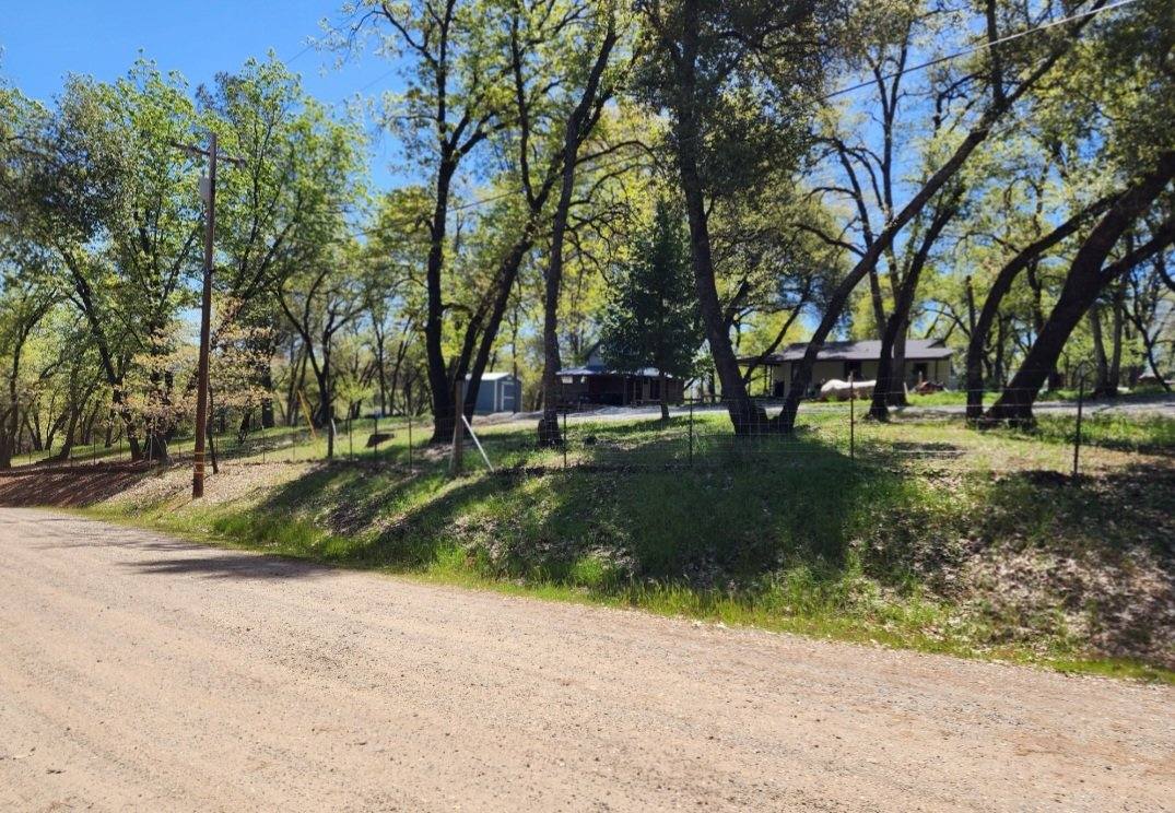 House for rent at 6091 Dutch Mine Rd, Diamond Springs, CA 95619