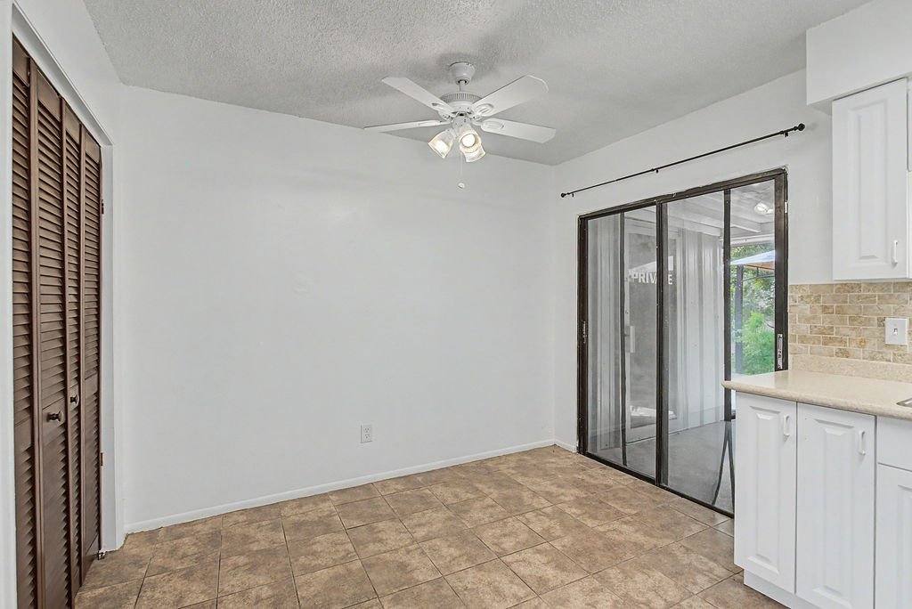 Apartment for rent at 3080 S Clematis Way #17, Homosassa, FL 34448