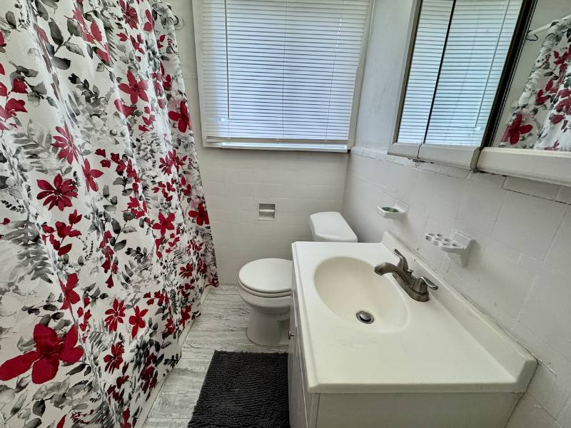 Apartment for rent at 17150 Santa Rosa, Detroit, MI 48221