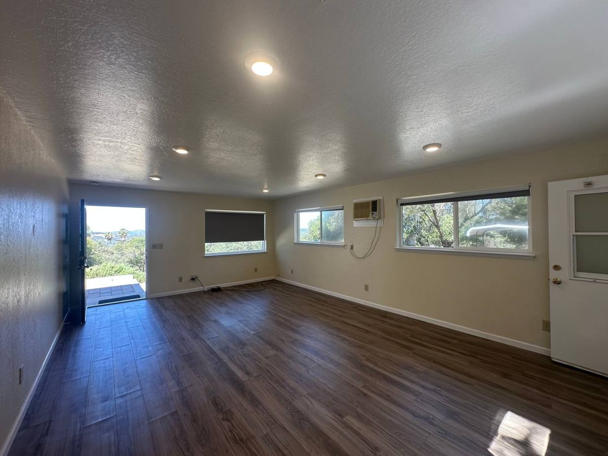 House for rent at 9407 Bostwick Rd, Sonora, CA 95370