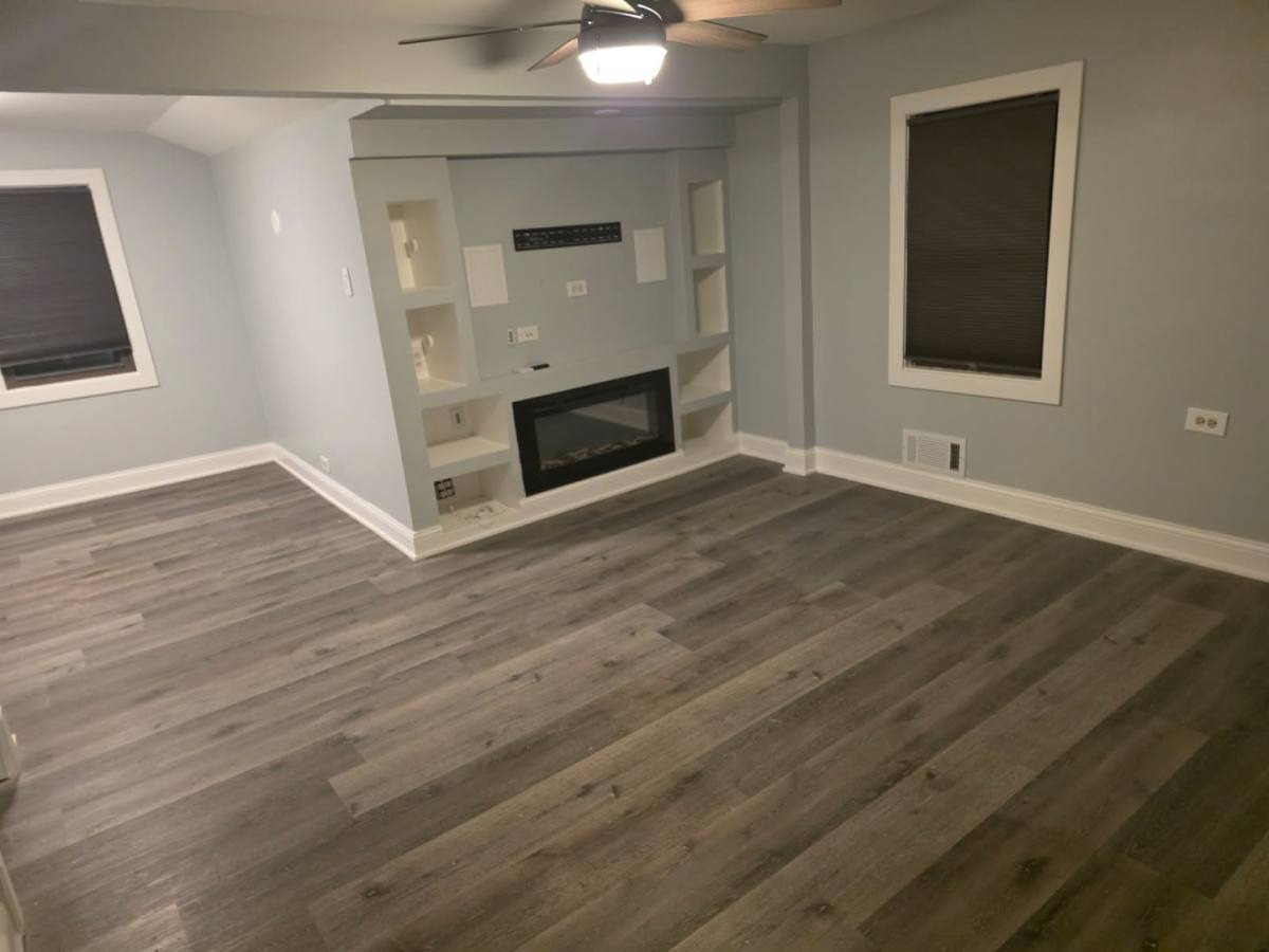 House for rent at 9804 Linn Ave, Schiller Park, IL 60176