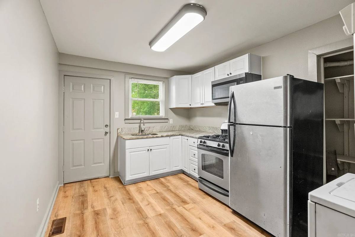 Apartment for rent at 1724 W 19th St #2, Little Rock, AR 72202