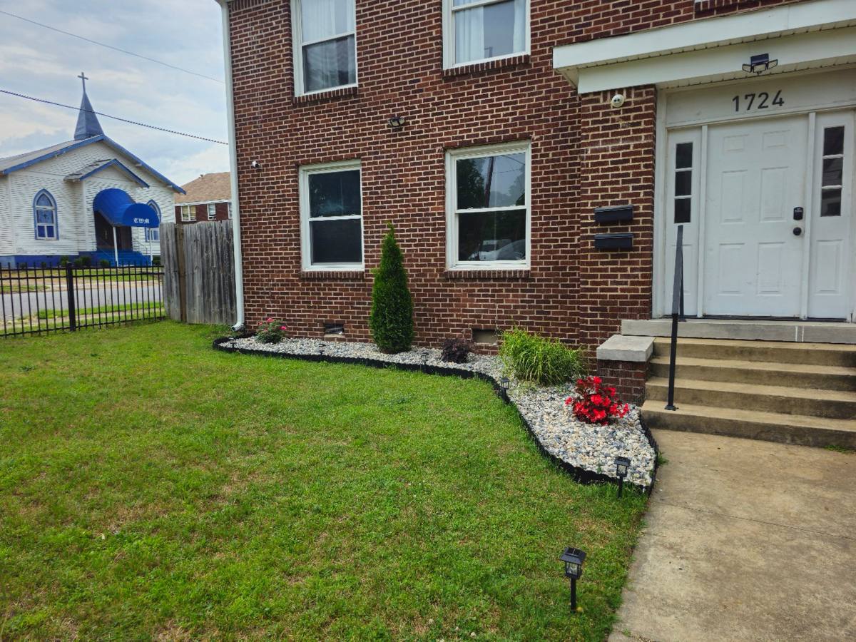 Apartment for rent at 1724 W 19th St #4, Little Rock, AR 72202