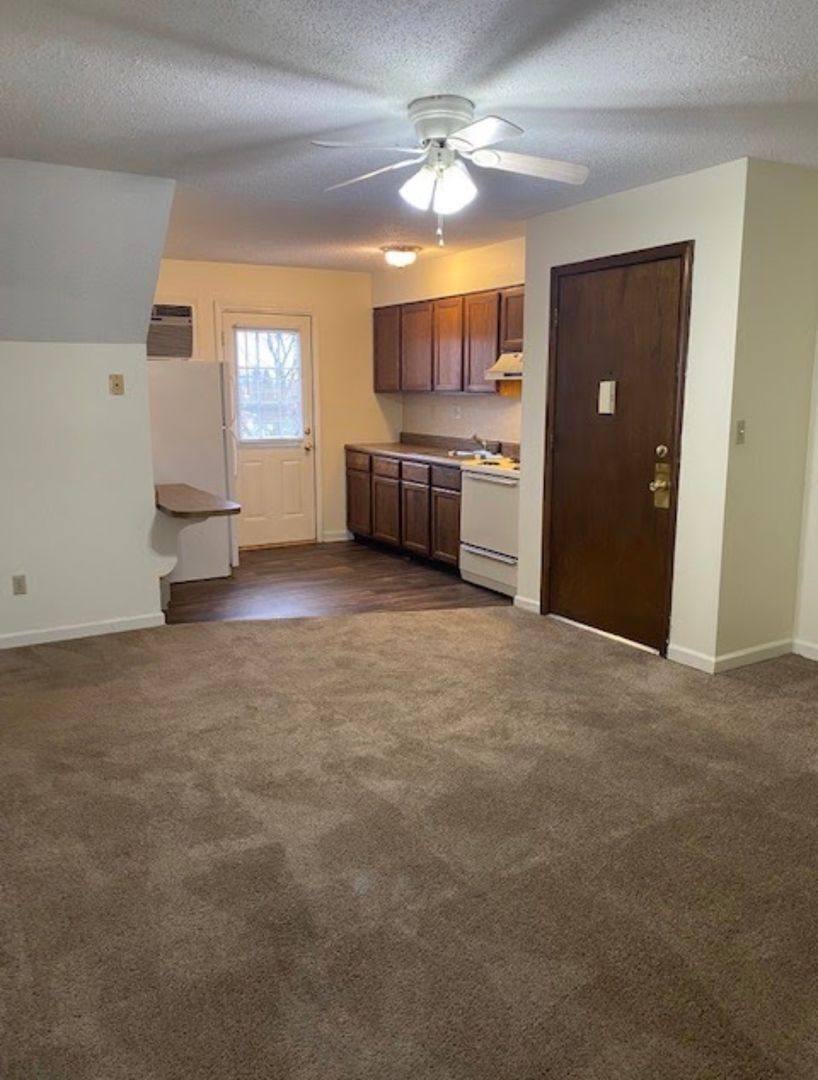 Apartment for rent at 2819 Whitener, Cape Girardeau, MO 63701
