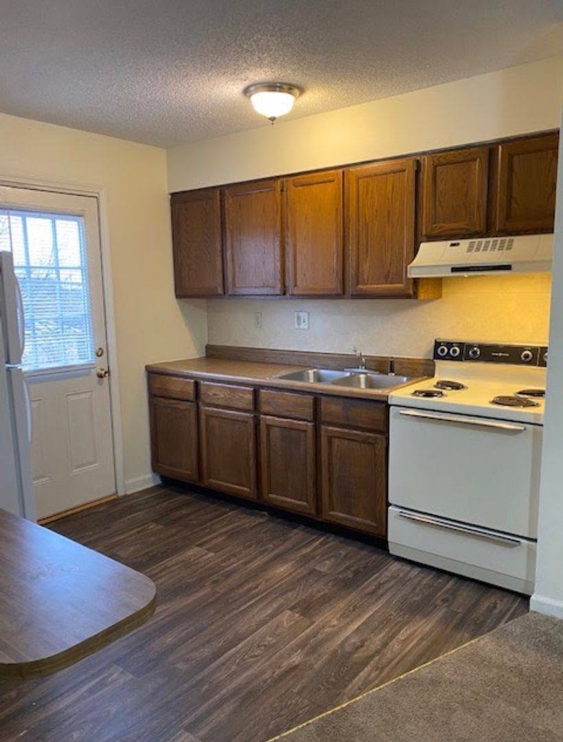 Apartment for rent at 2819 Whitener, Cape Girardeau, MO 63701