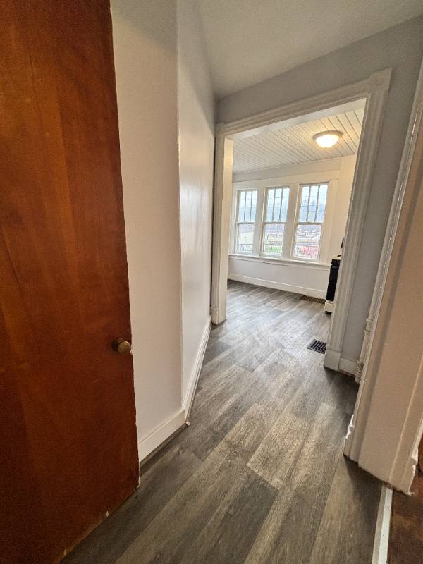 Apartment for rent at 1404 W Michigan Ave #2, Kalamazoo, MI 49006