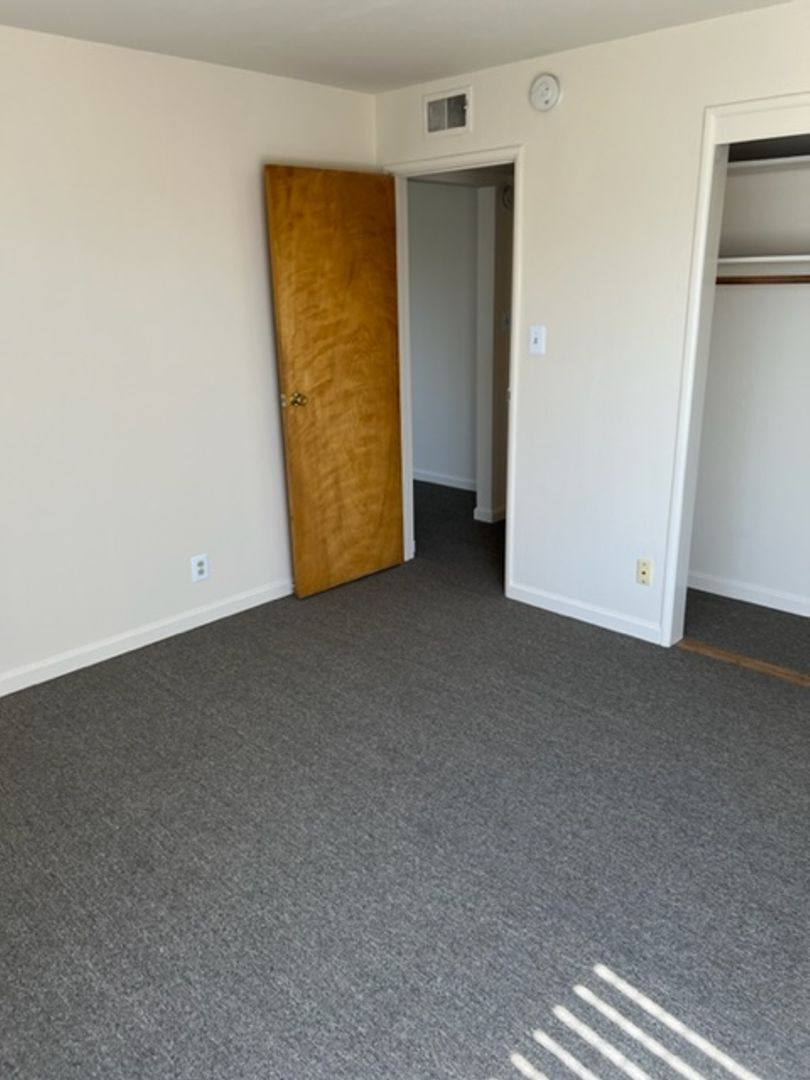 Apartment for rent at 252 Acton Place, Oakland, CA 94606