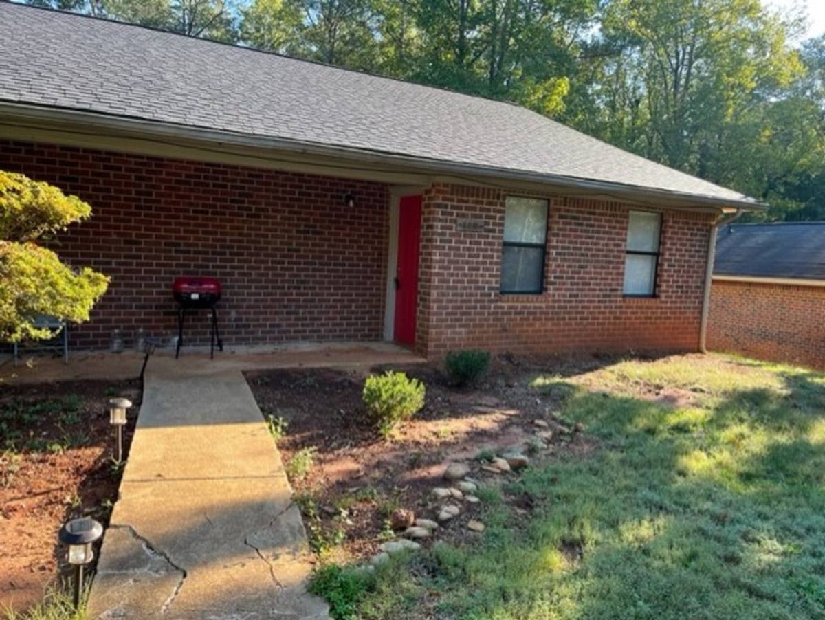 House for rent at 109 Oak Park Court, Athens, GA 30605