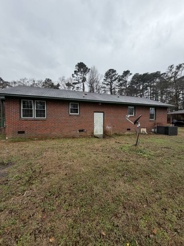 House for rent at 2141 Leavensworth Rd, Darlington, SC 29540