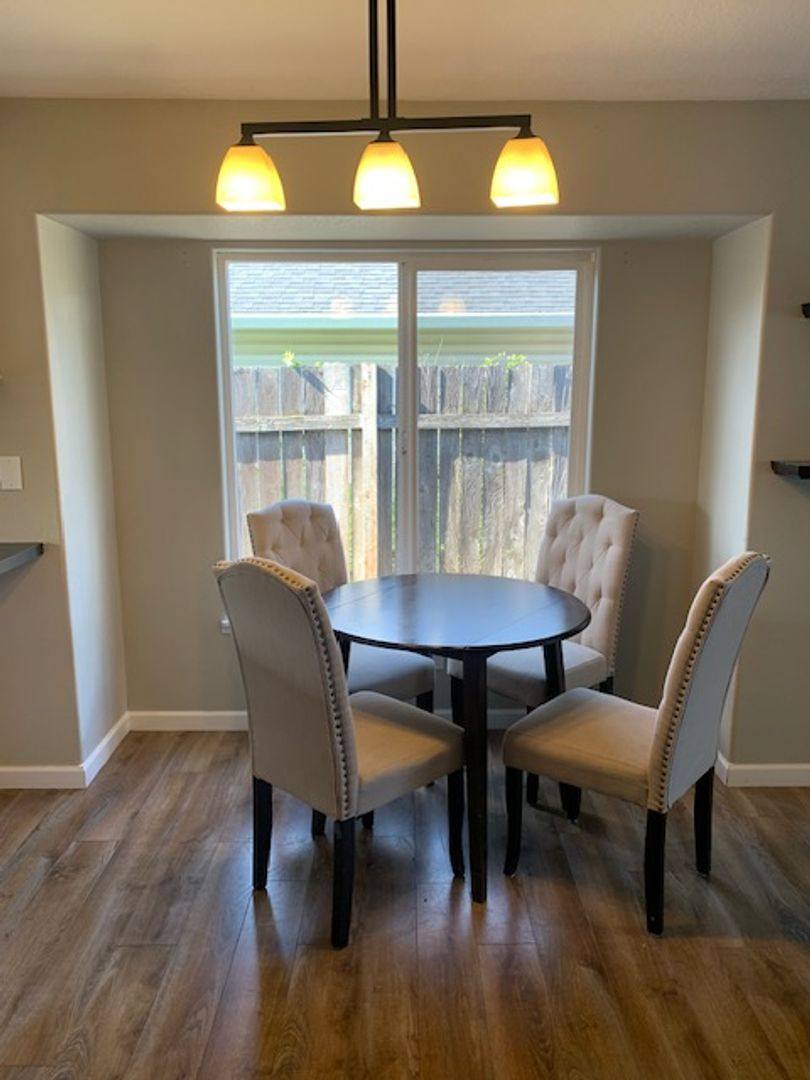 House for rent at 812 S Pacific St, Newberg, OR 97132
