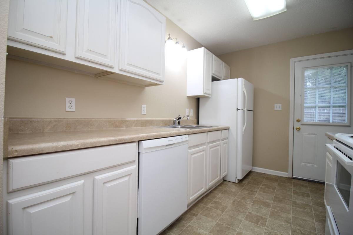 Townhouse for rent at 6845 Roundup Lane, Milton, FL 32570
