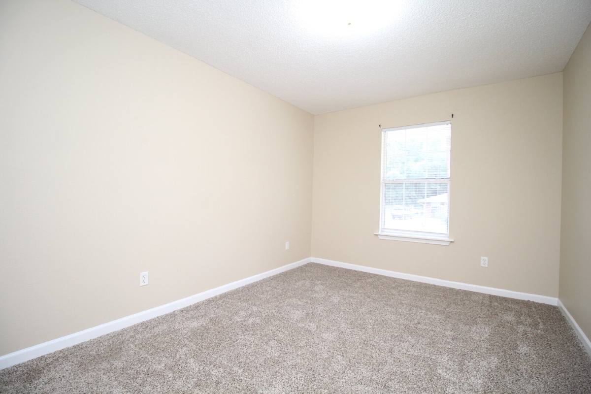 Townhouse for rent at 6845 Roundup Lane, Milton, FL 32570