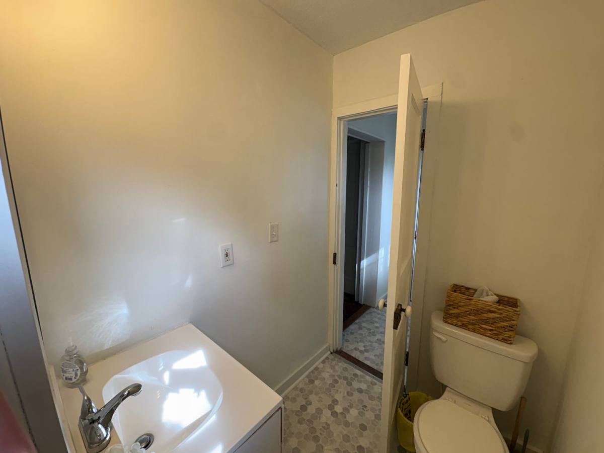 Apartment for rent at 1629 Forrest Dr, Bowling Green, KY 42101