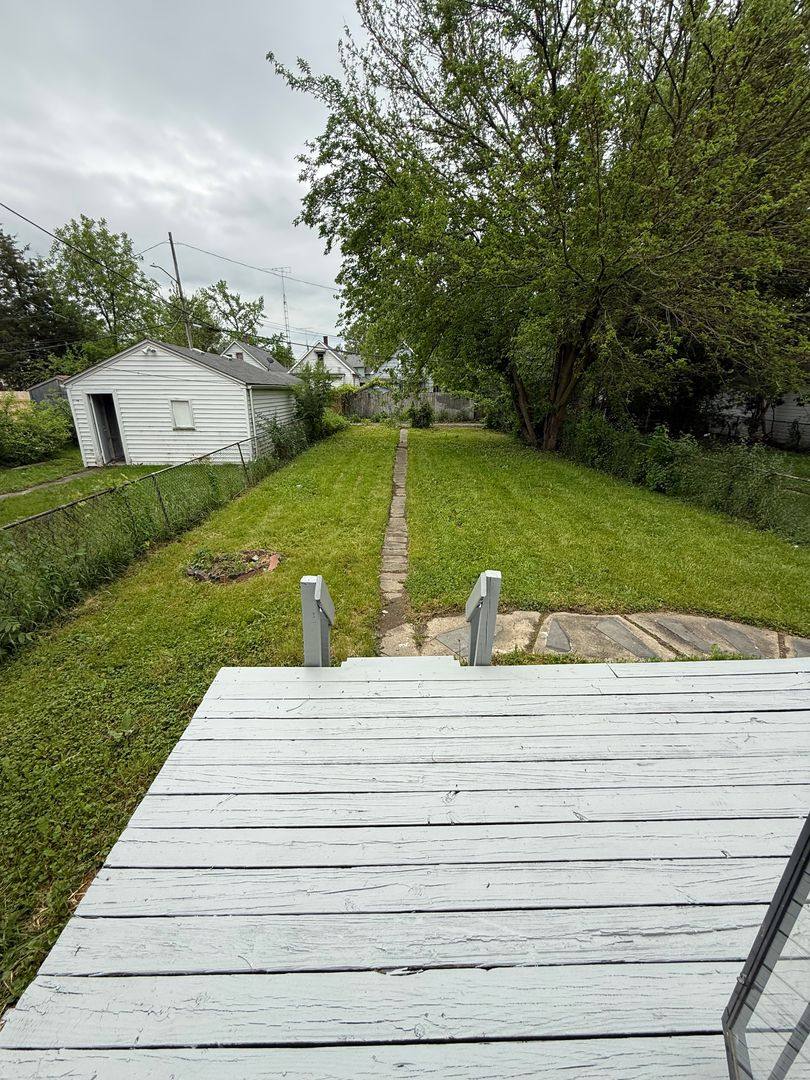 House for rent at 424 E Lake St, Toledo, OH 43608