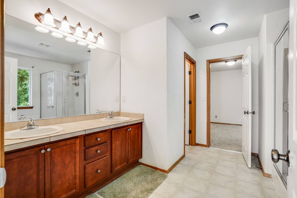 House for rent at 12590 NW Naomi Lane, Portland, OR 97229