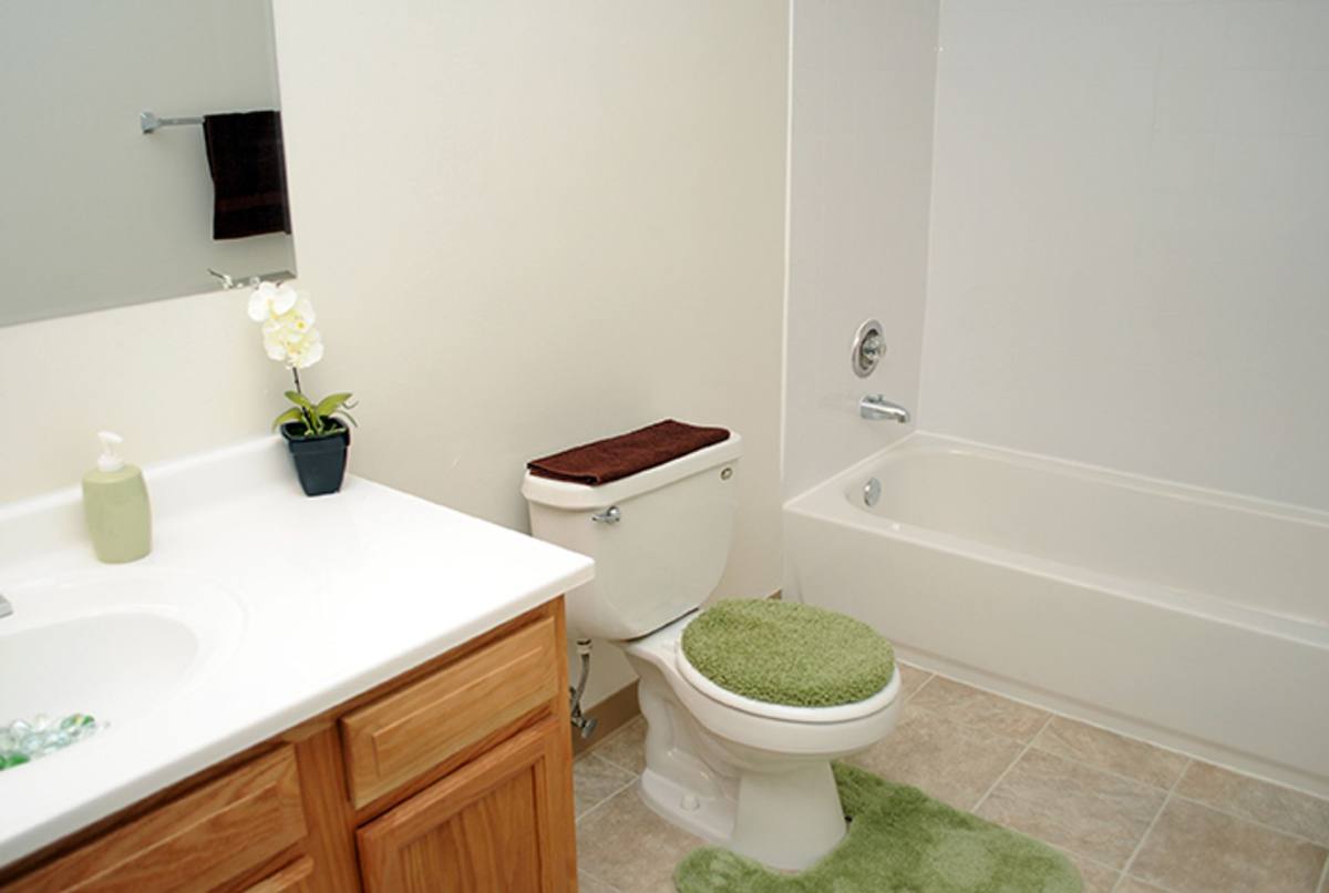 Apartment for rent at 1444 Grandview Court, Crown Point, IN 46307