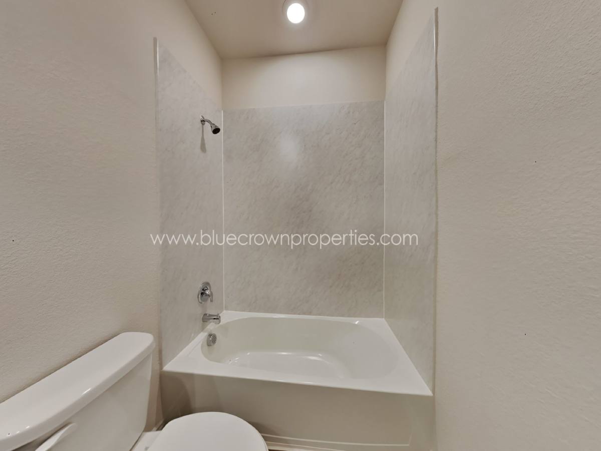 Townhouse for rent at 2005 Buffalo Hill Dr, Mesquite, TX 75149