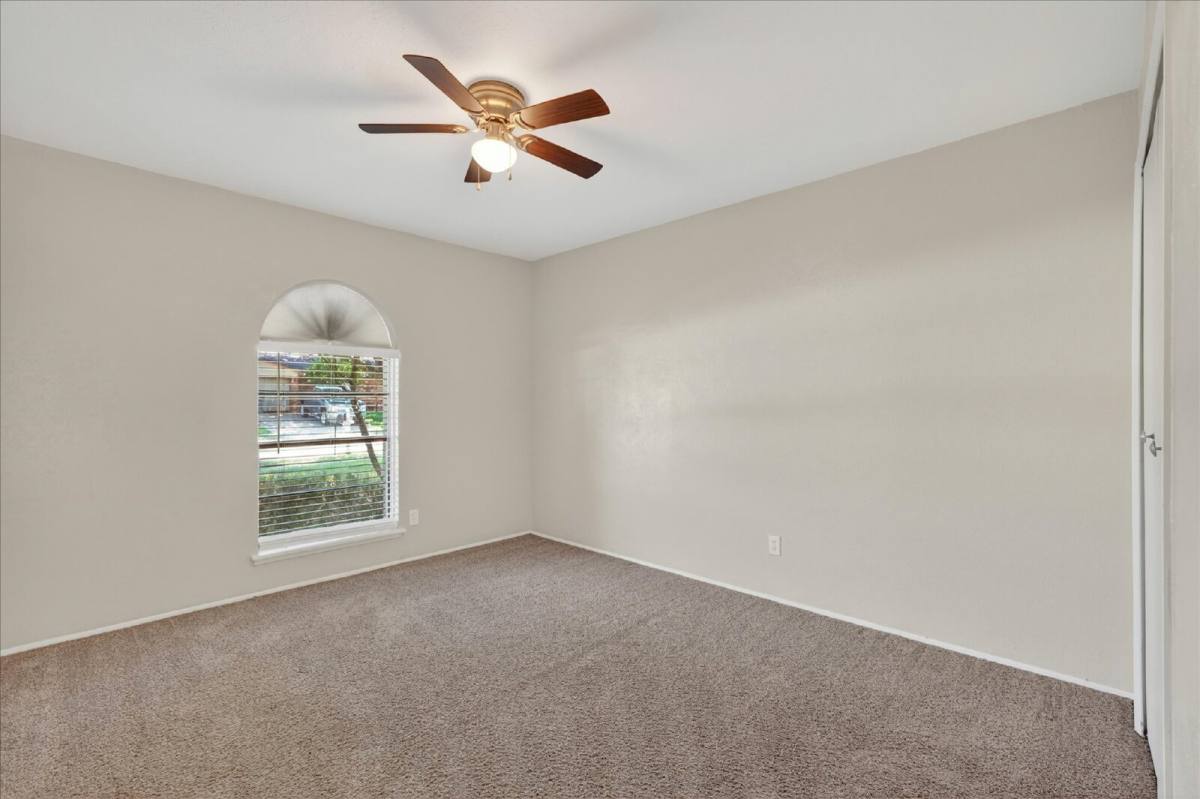 House for rent at 522 Hawthorne Dr, Allen, TX 75002
