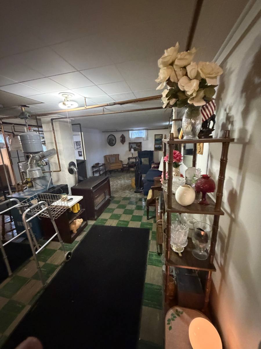 House for rent at 45 Deerfield St, Worcester, MA 01602