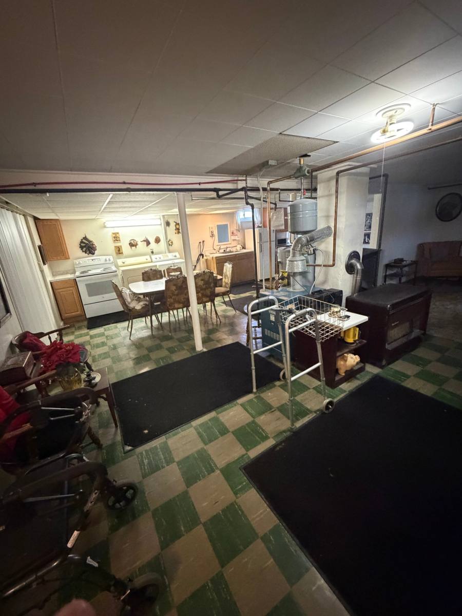 House for rent at 45 Deerfield St, Worcester, MA 01602