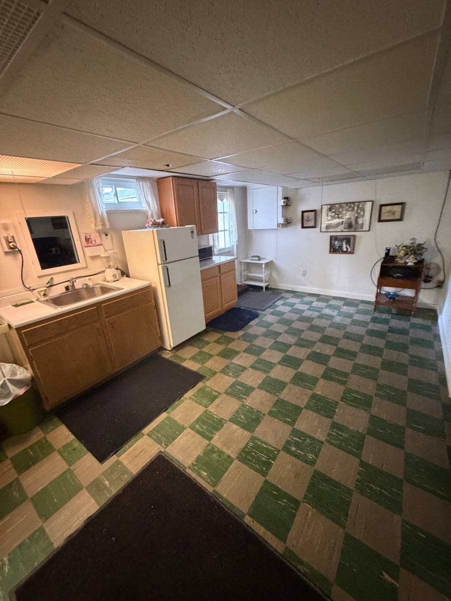 House for rent at 45 Deerfield St, Worcester, MA 01602