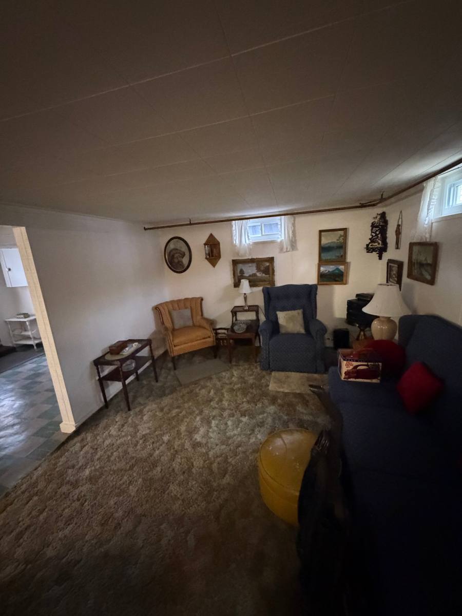 House for rent at 45 Deerfield St, Worcester, MA 01602