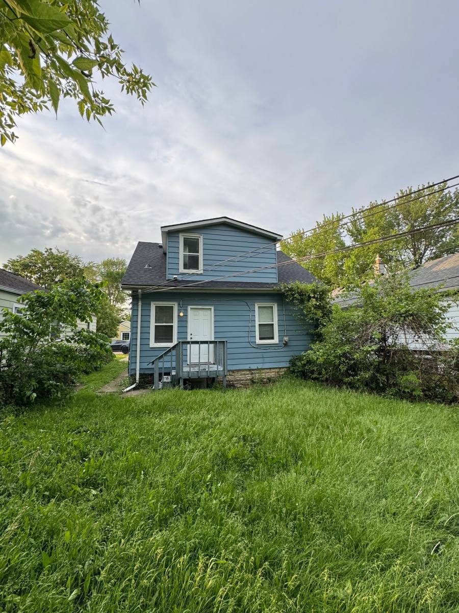 Apartment for rent at 690 E Marshall, Ferndale, MI 48220