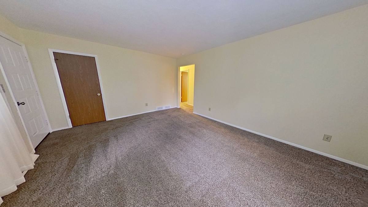 Townhouse for rent at 571 S Main St, Red Lion, PA 17356
