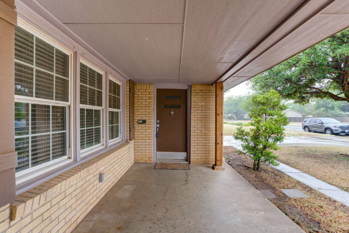 House for rent at 3115 32nd St, Lubbock, TX 79410