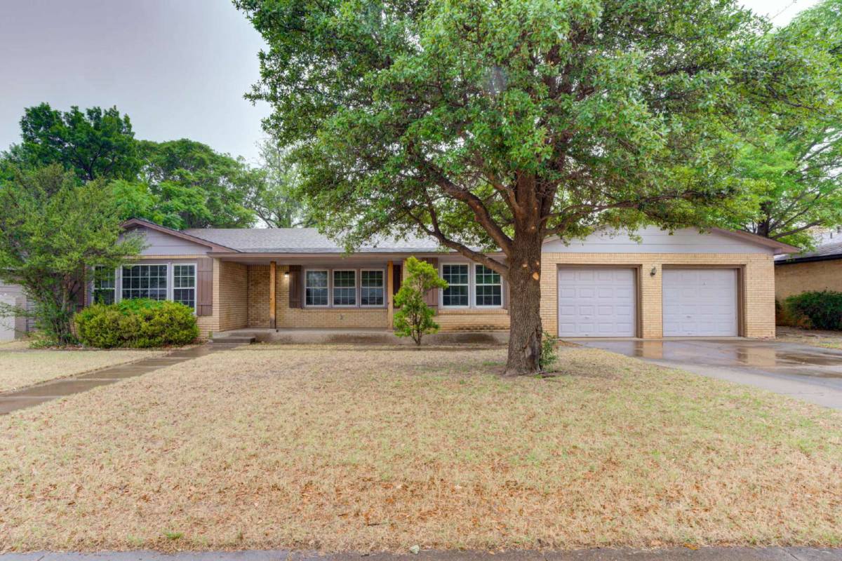 House for rent at 3115 32nd St, Lubbock, TX 79410